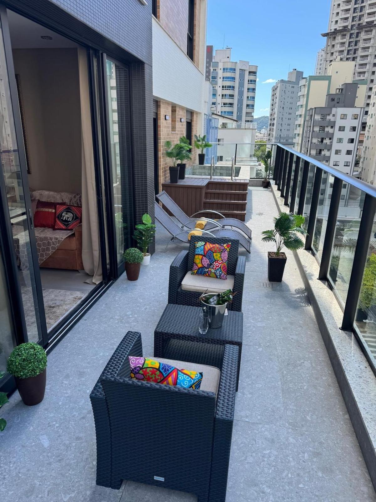 Charley Boy Flat Apartamento